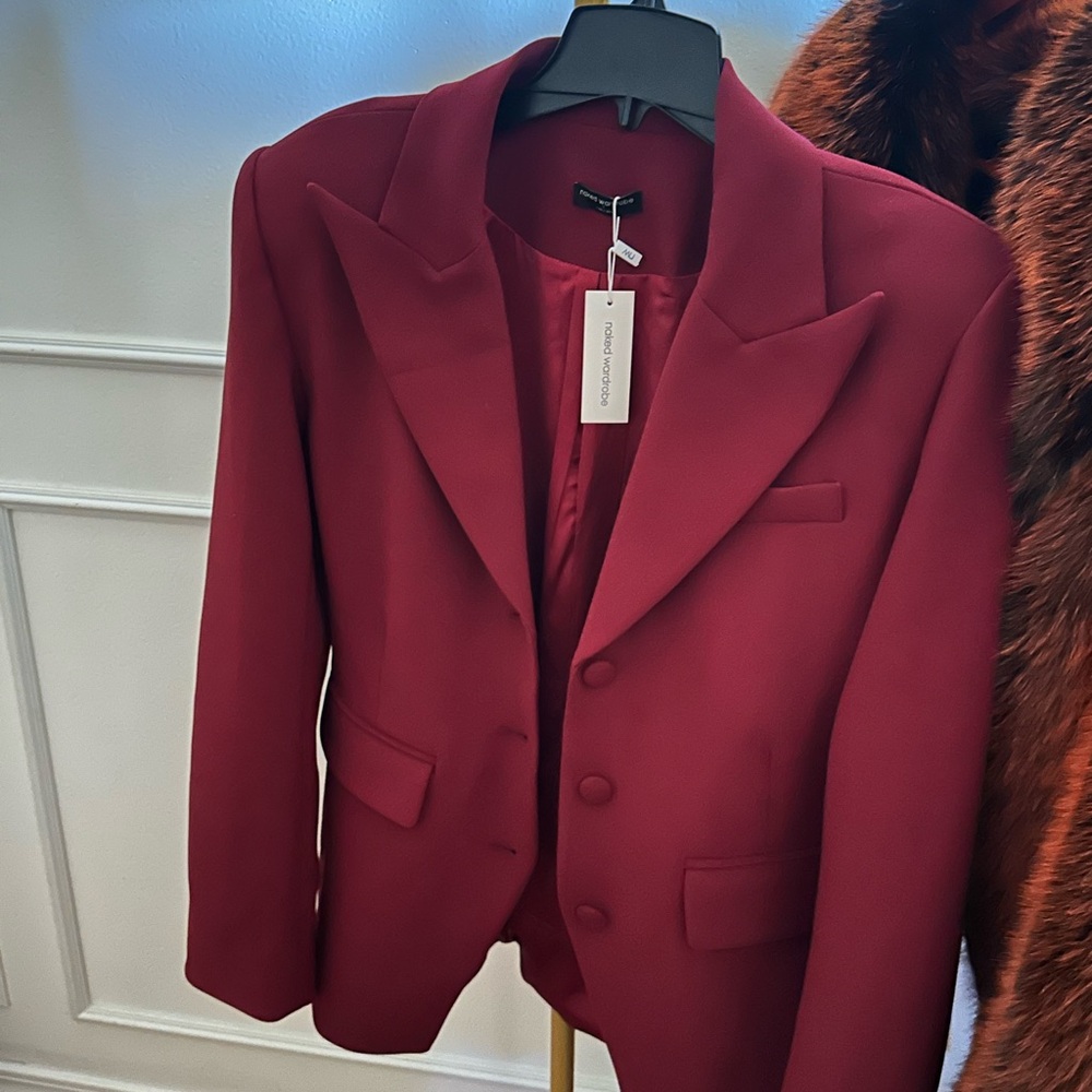 Naked Wardrobe Burgundy Blazer size L